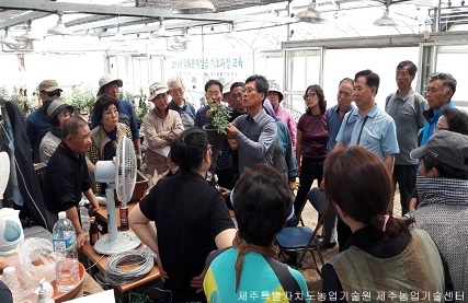 2018 국화분재실습 기초과정 교육