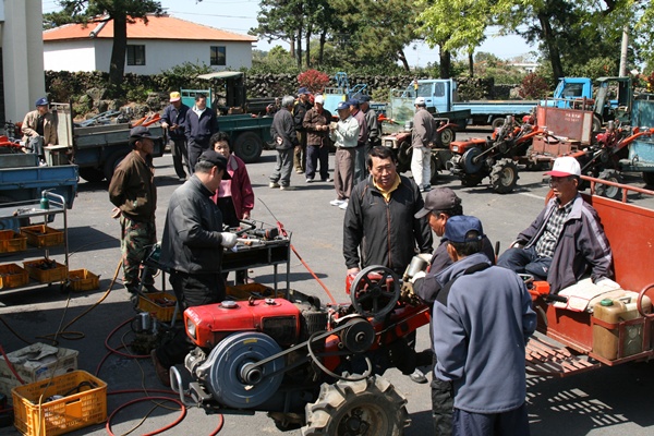 납읍리 농업기계순회수리