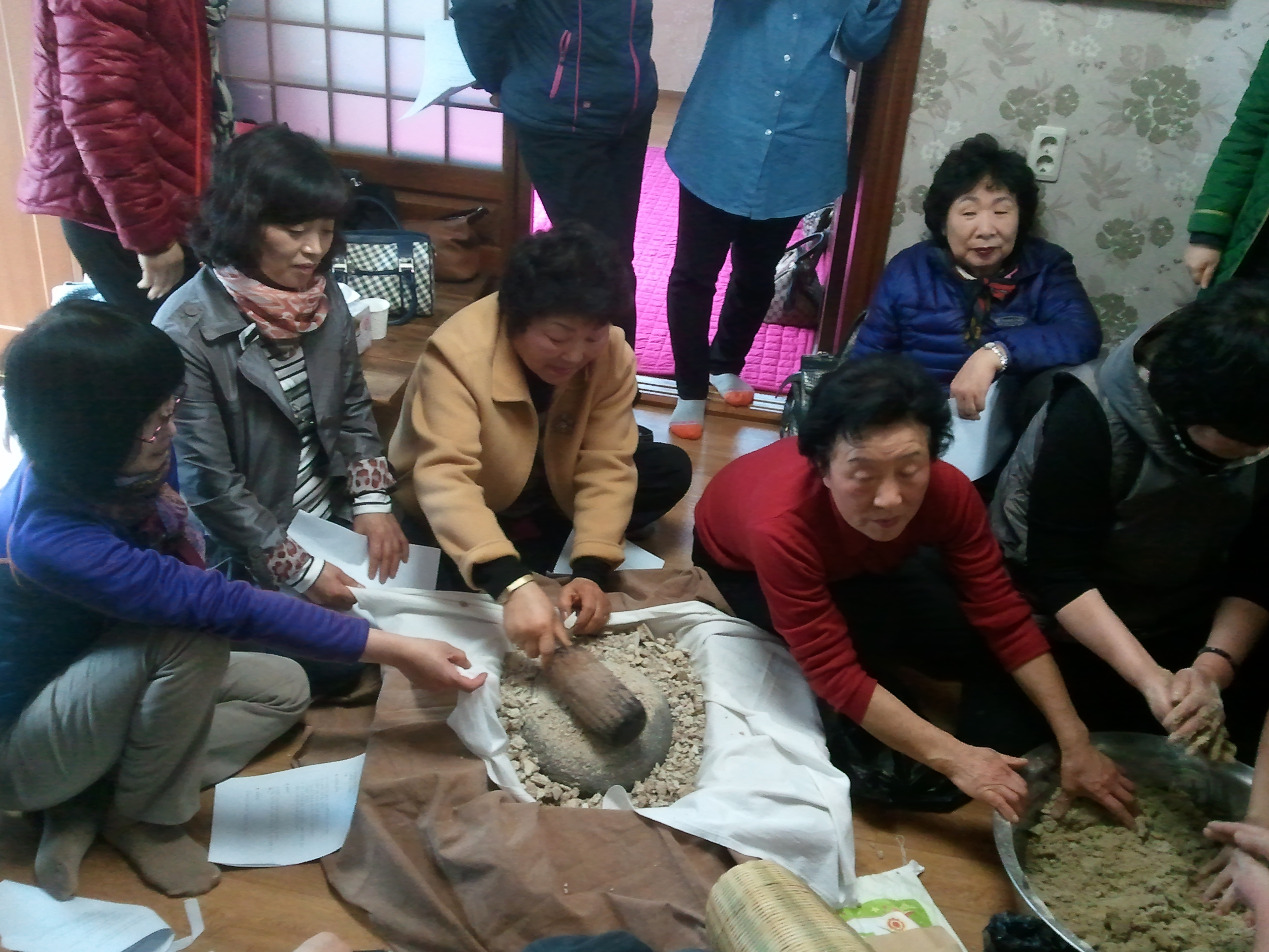 향토음식연구회의 오메기술 배우기