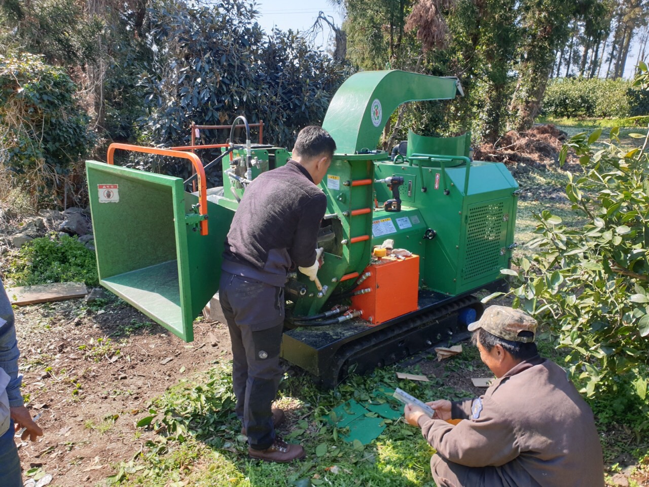 간벌파쇄기 현장수리(190401)