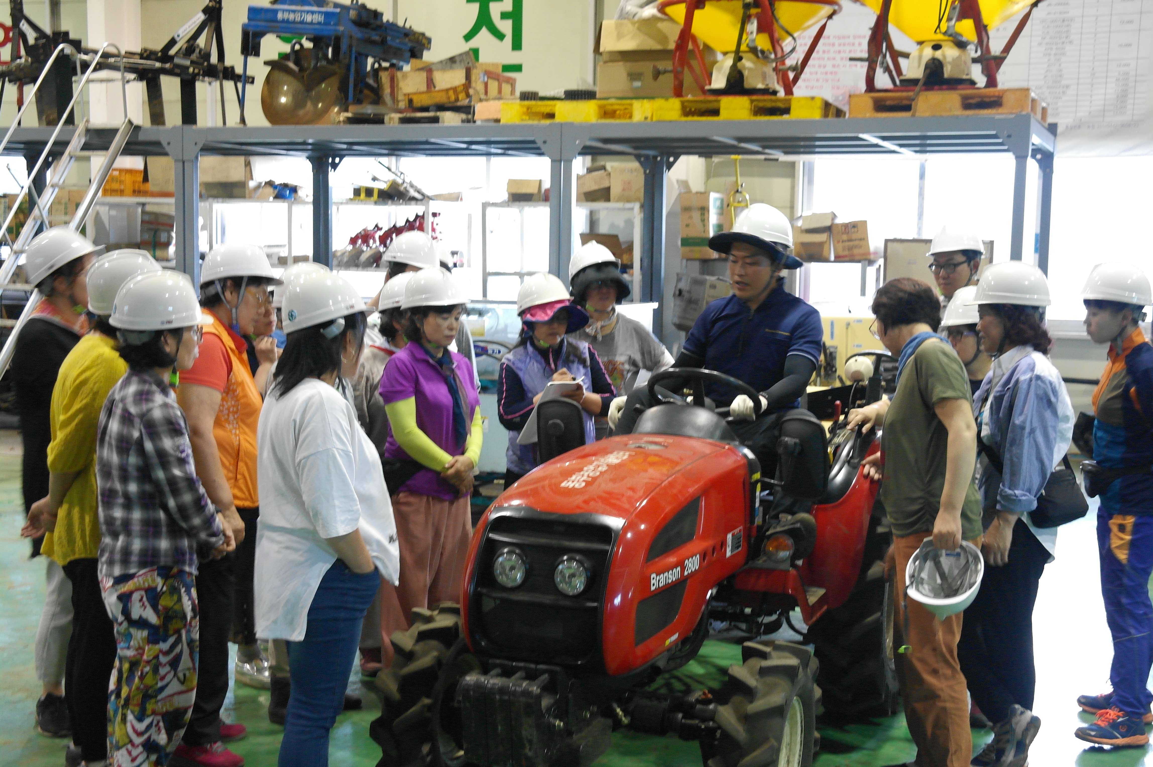 여성친화형 농기계교육 현장 속으로...