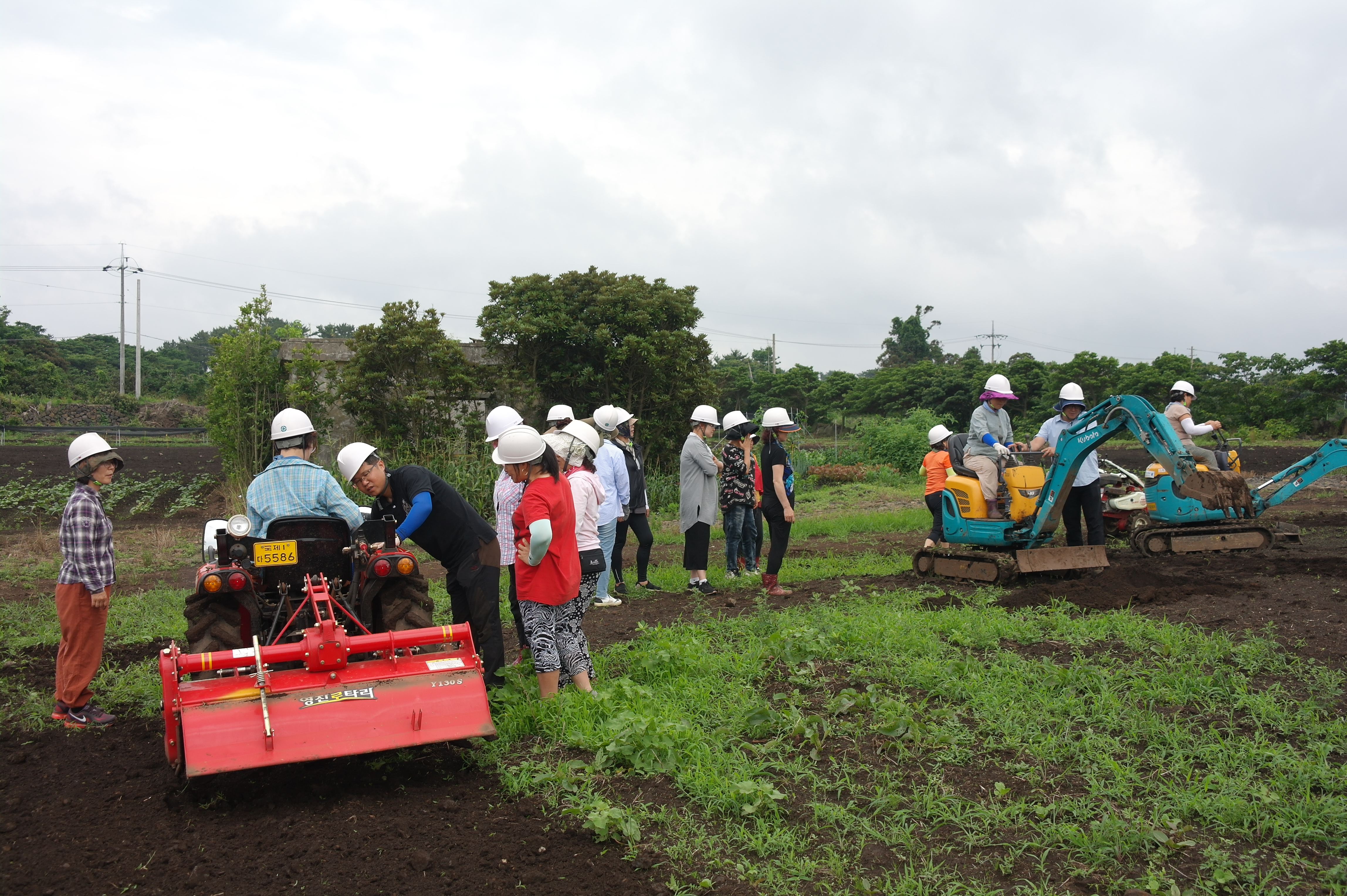 여성친화형 농기계교육 현장 속으로...