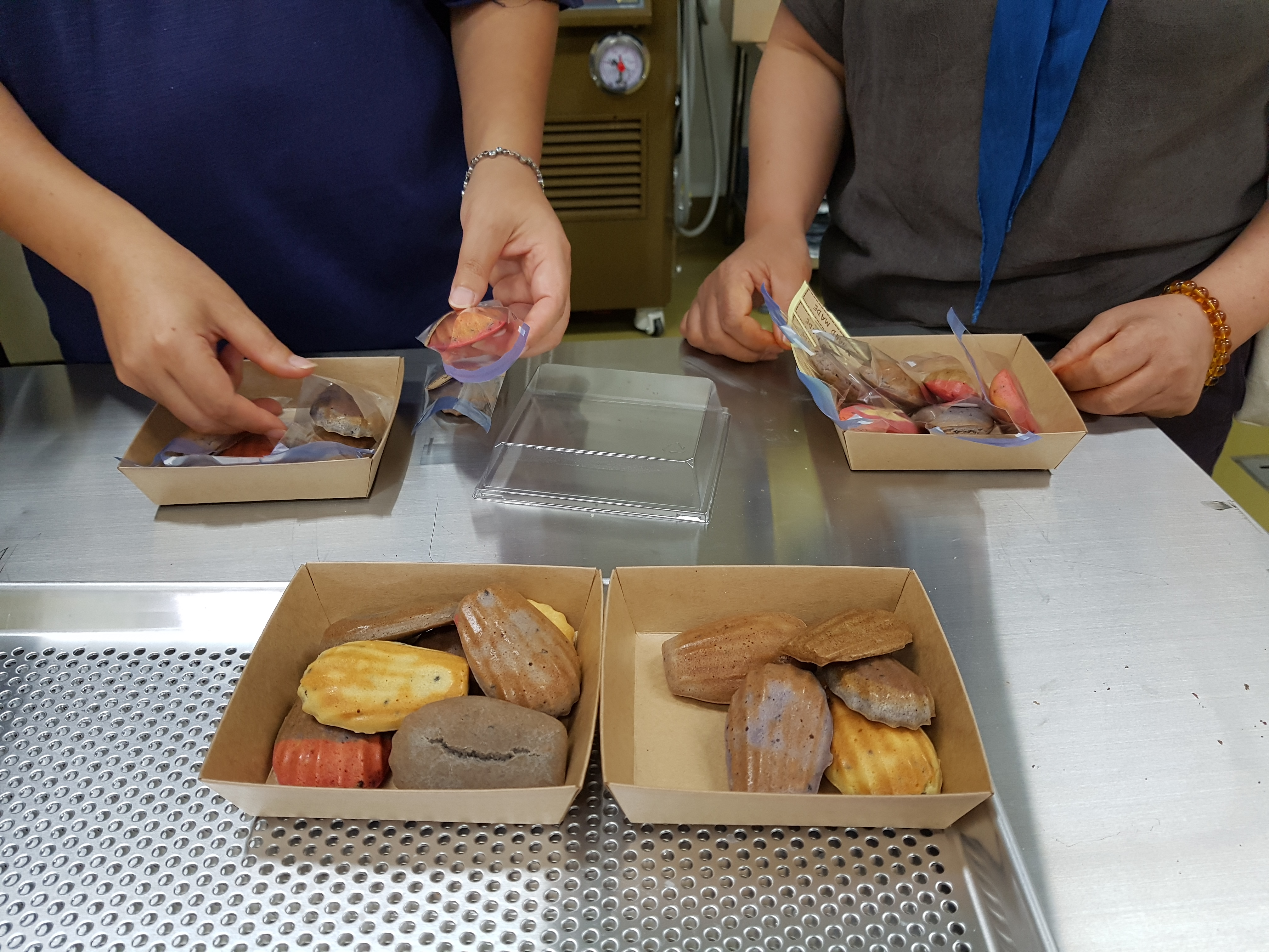 찰떡처럼 붙어있는 우리...