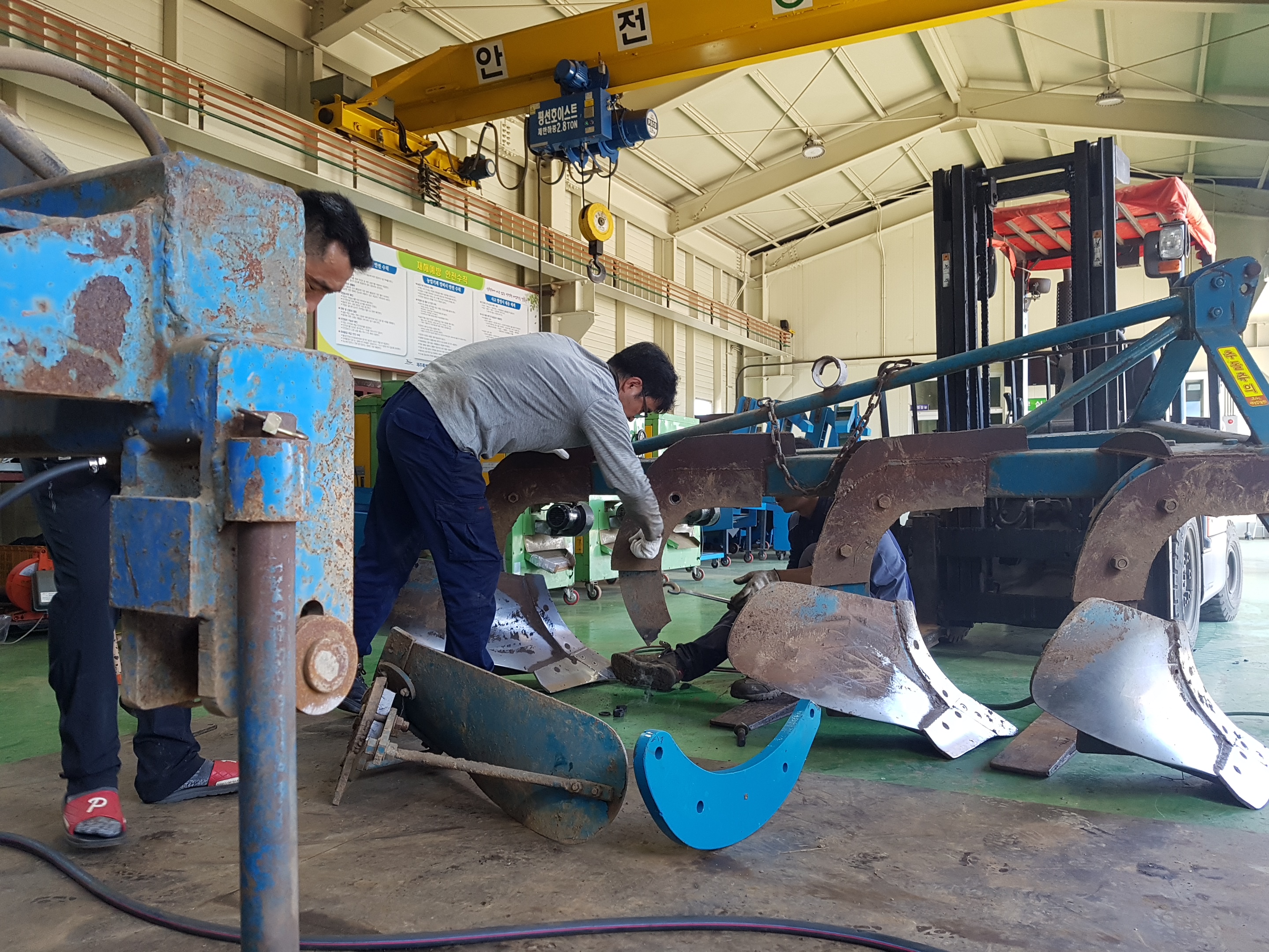 농기계 담당자들 덕분에..