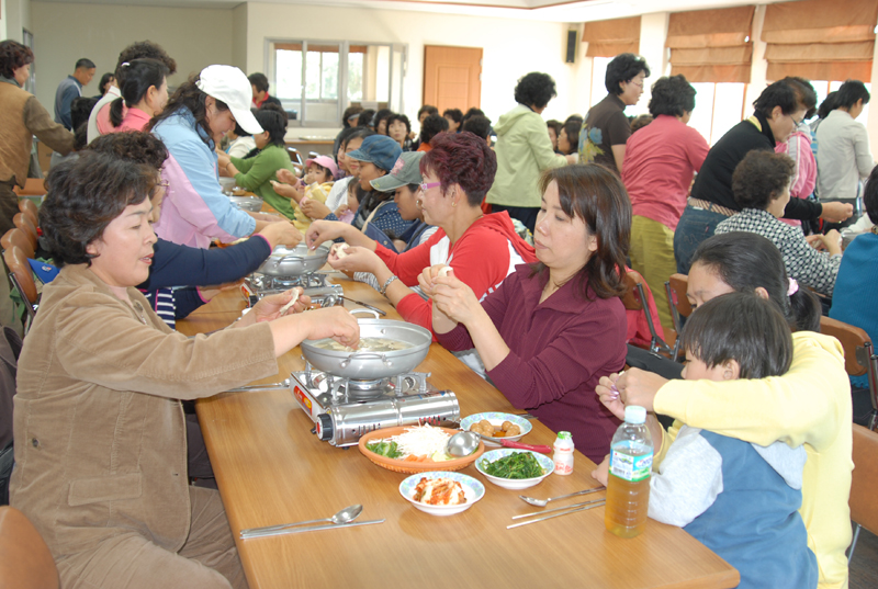이주여성들과 향토문화 체험
