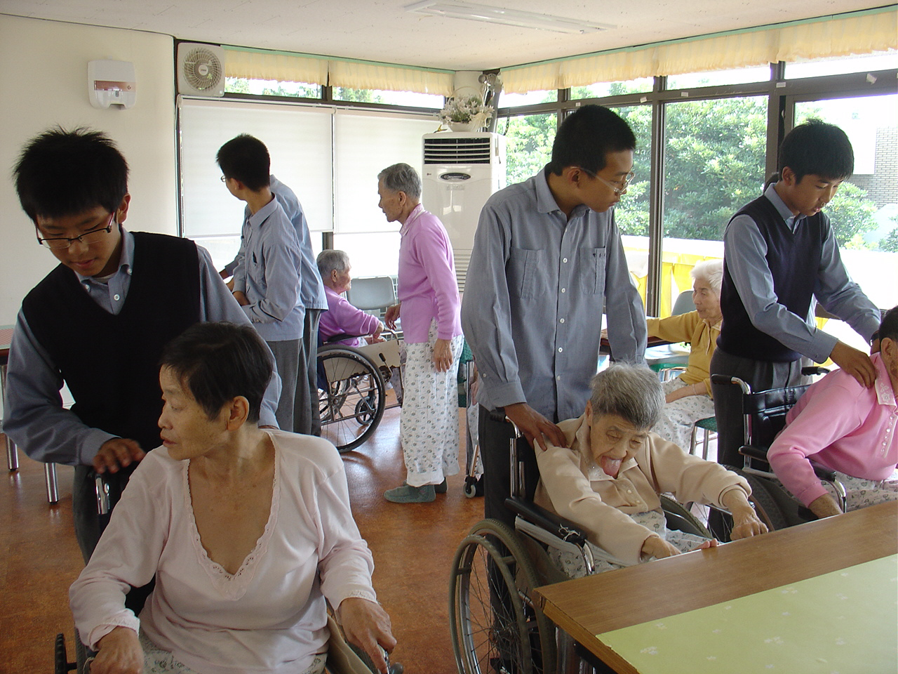 서귀포중학교 4-H회 노인 요양원 봉사활동